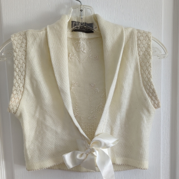 Precocious Sweaters - Ucycled Shrug